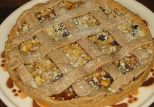 Crostata di mele e albicocche